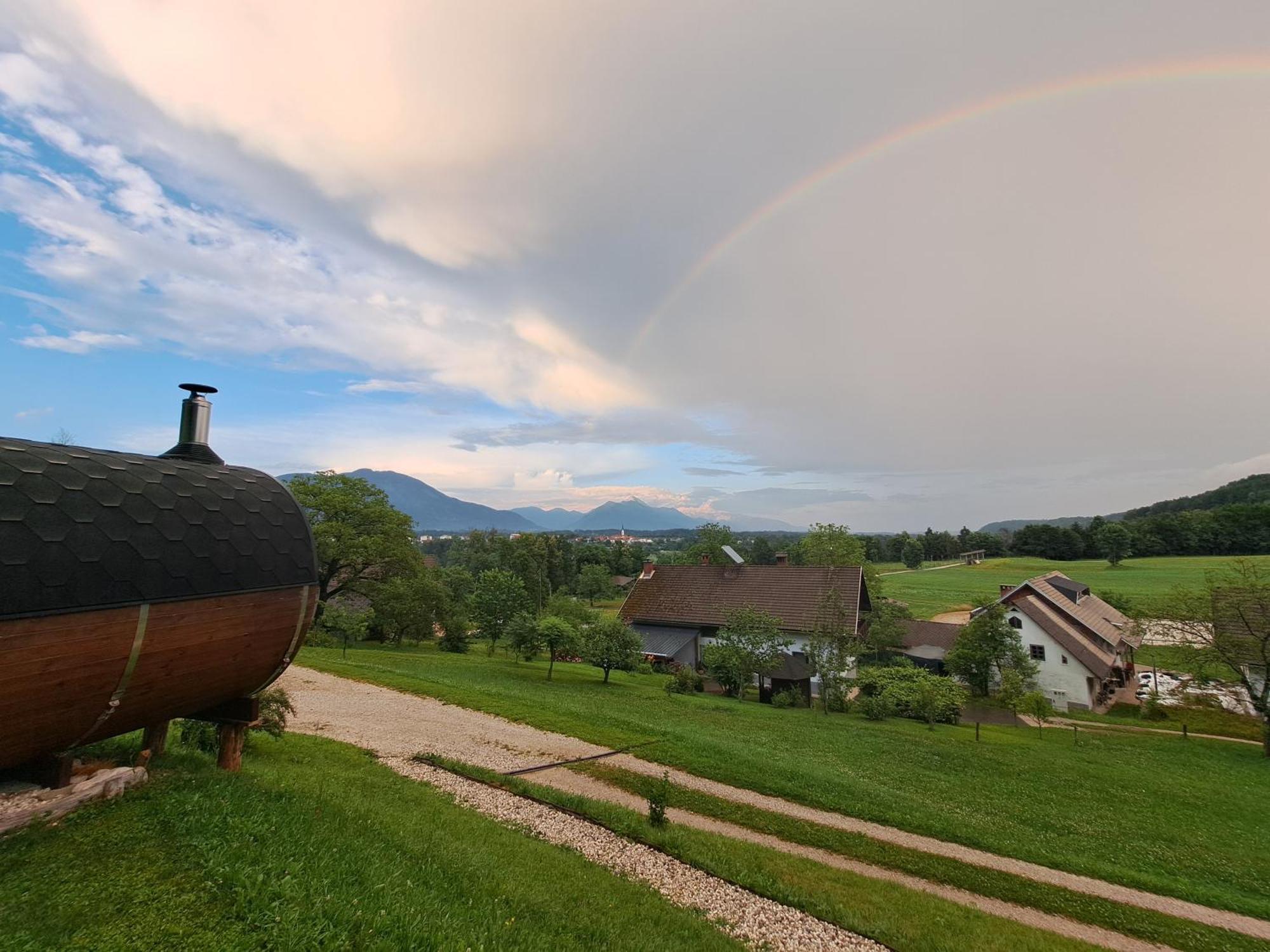 Puzman Farm Glamping Villa Radovljica Buitenkant foto