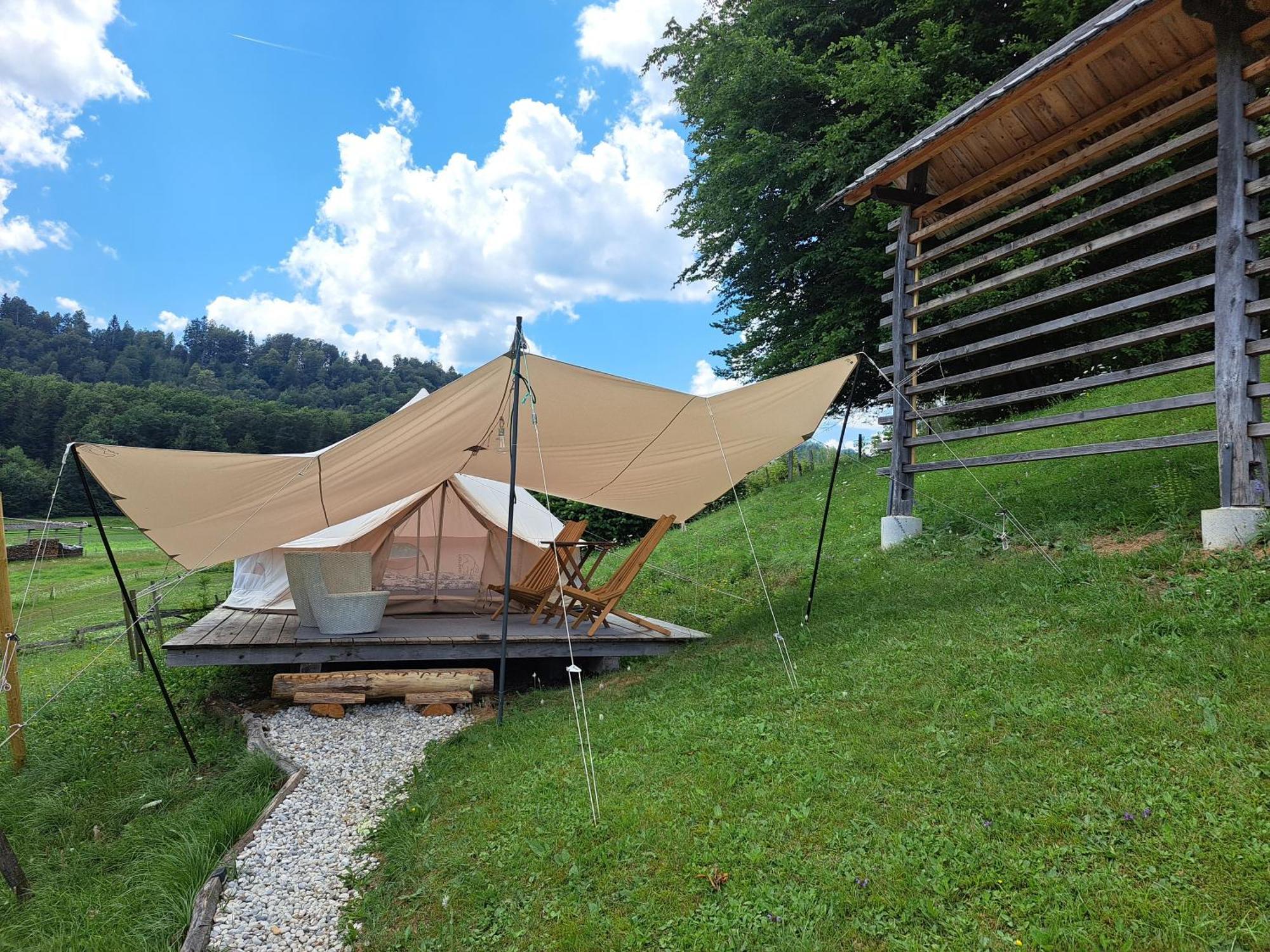 Puzman Farm Glamping Villa Radovljica Buitenkant foto