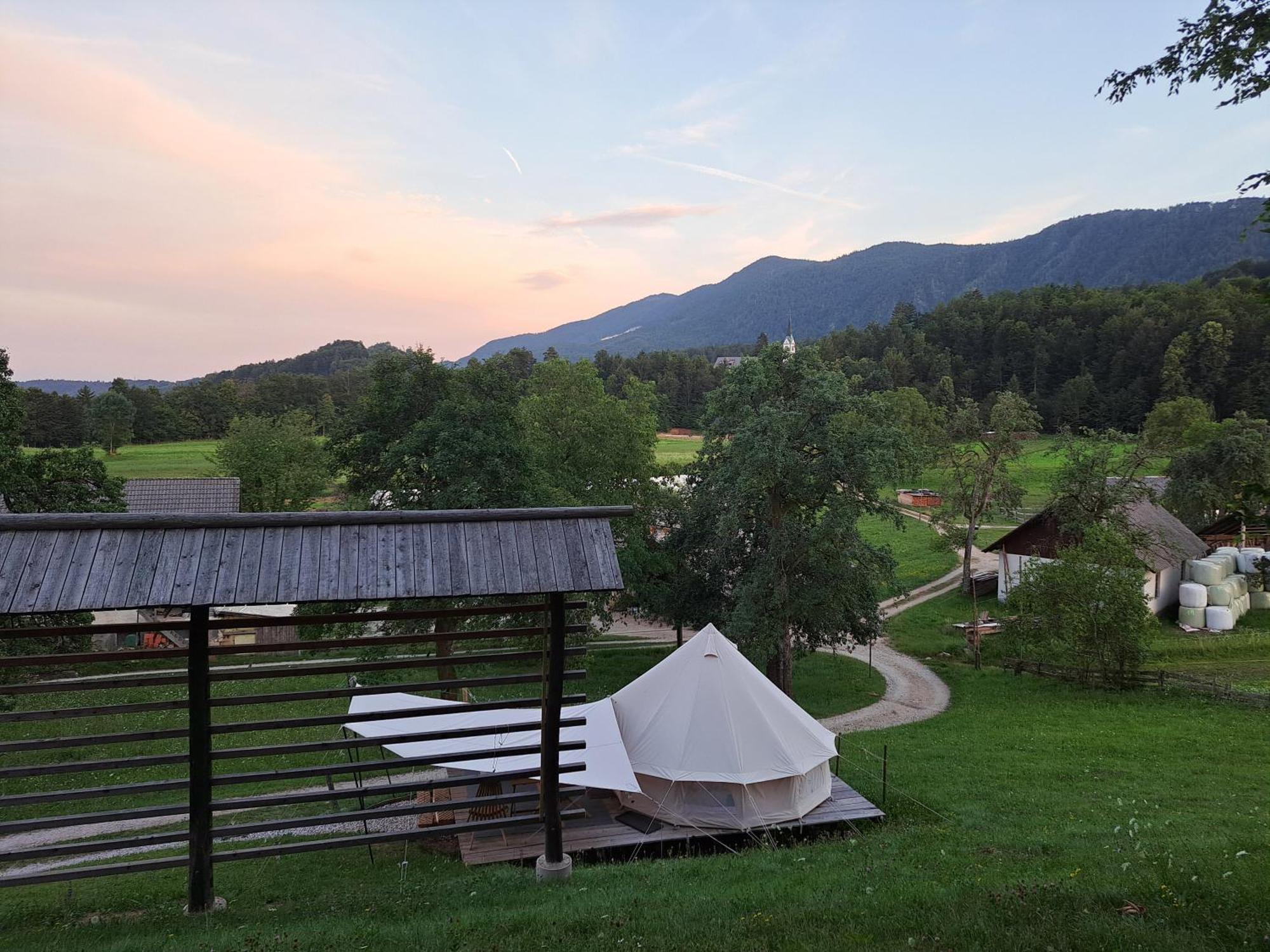 Puzman Farm Glamping Villa Radovljica Buitenkant foto