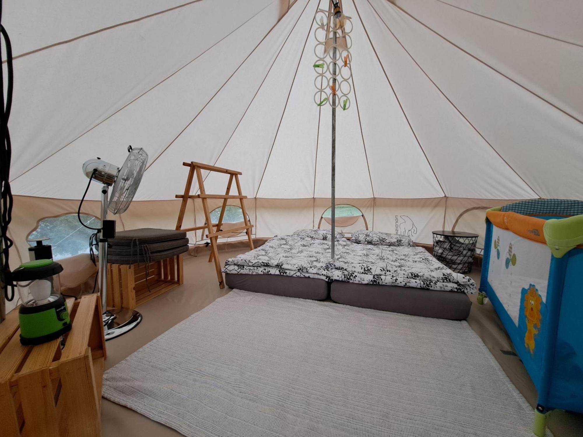Puzman Farm Glamping Villa Radovljica Buitenkant foto