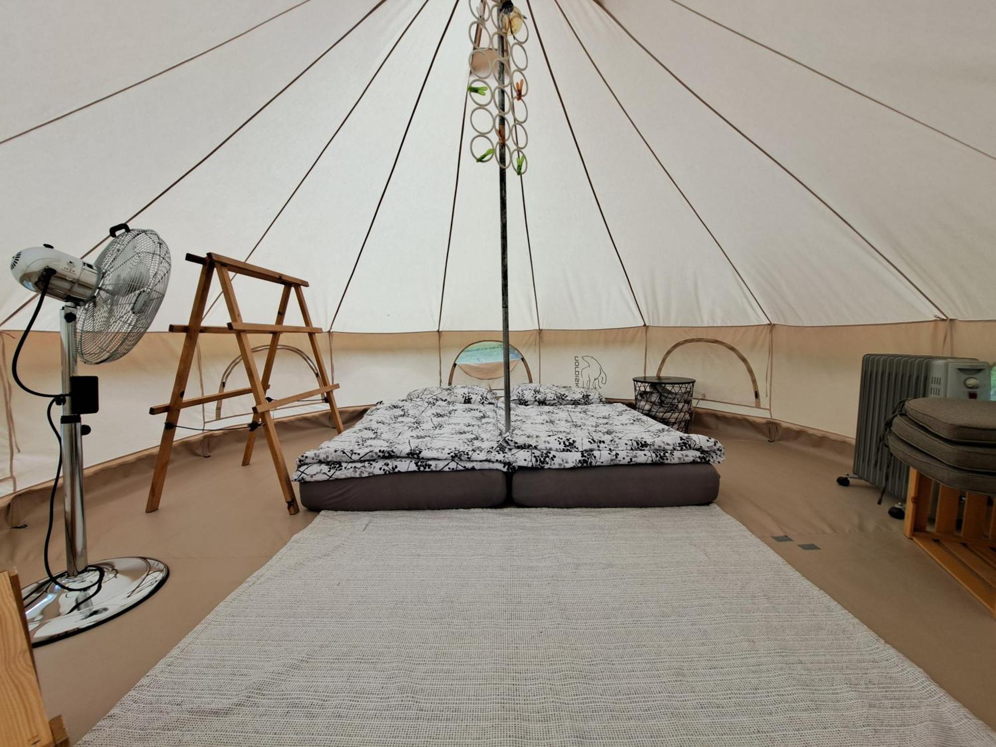 Puzman Farm Glamping Villa Radovljica Buitenkant foto
